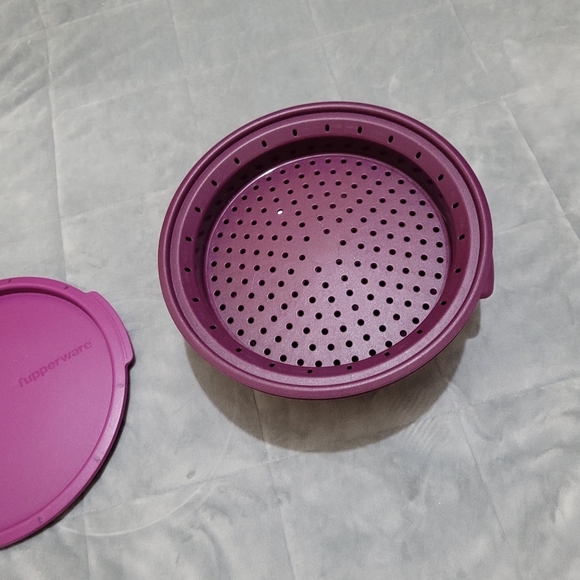 Tupperware Microwave Smart Steamer - Picture 3 of 5